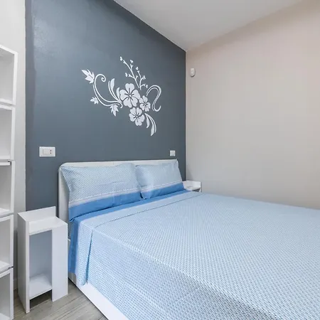 Elizabeth House 度假居 *