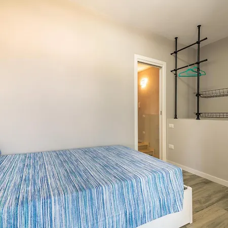 Elizabeth House * Villasimius