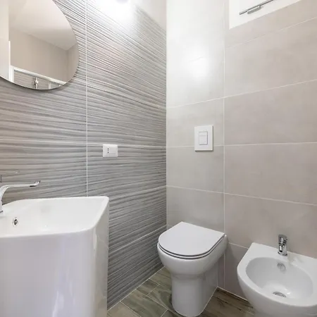 Elizabeth House * Villasimius